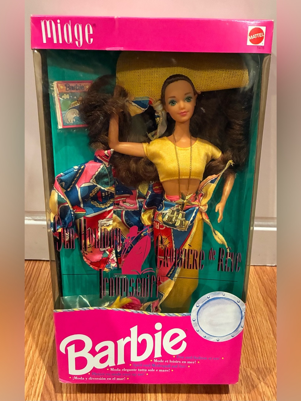 Vintage 1992 Mattel Sea Holiday Midge doll (Model #5476
